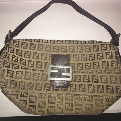 fendi vintage senza etichetta|fendi handbag serial number lookup.